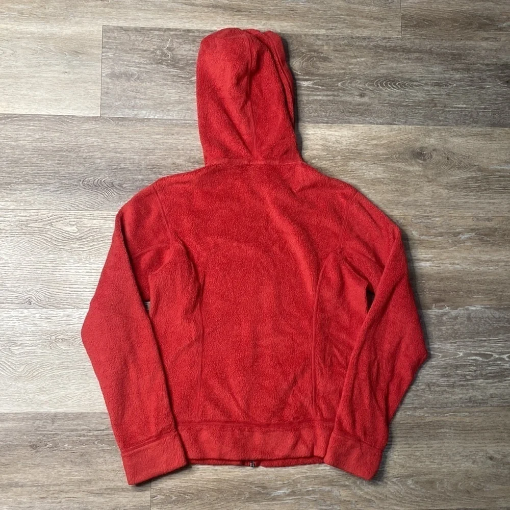 Patagonia women’s small red zip up jacket